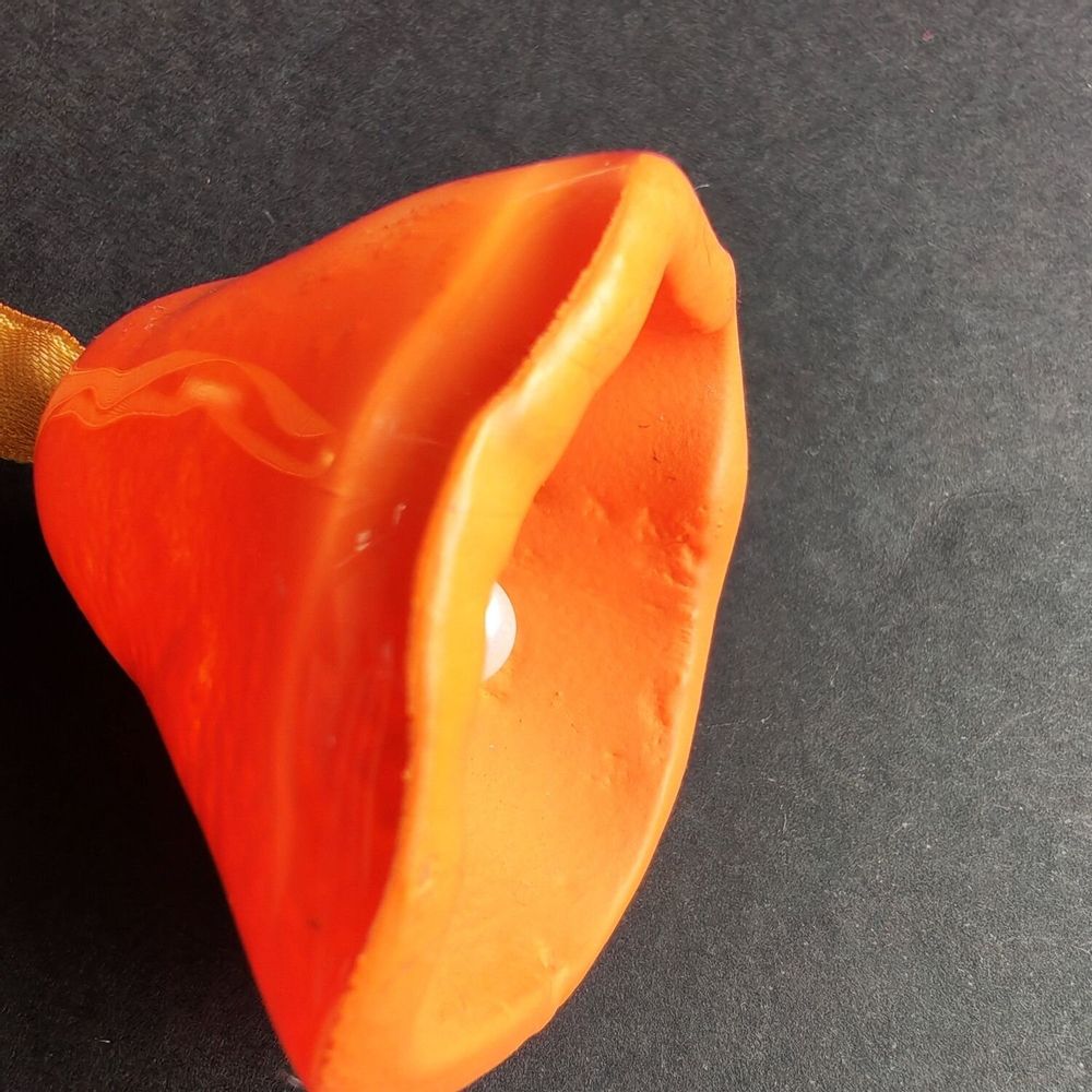 Other Christmas decorations - Large orange glass bell on elegant ribbon hanger - CARNEOL GLASS