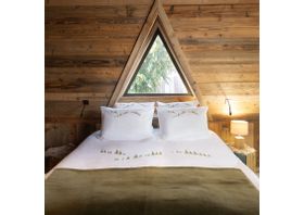 Housse de couette montagne en percale de coton sapins verts 
