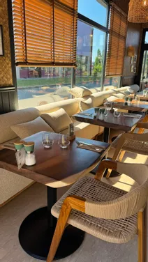 Chez Madeleine Restaurant
