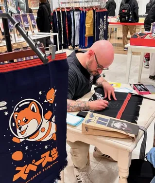 Pop-up shop à Shinjuku, Japon, avec Anything CO