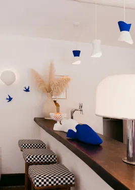 Restaurant decoration
