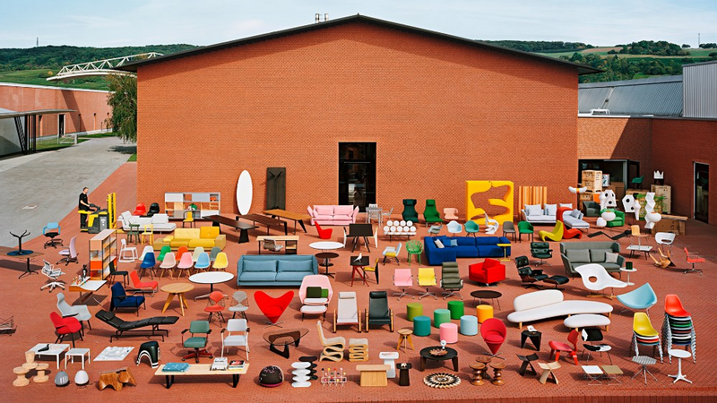 VITRA DESIGN - 