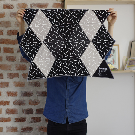 FORMAT. - Fabric - Square n°1, Memphis collection.