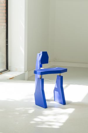 VINCENT DECAT - The last chair