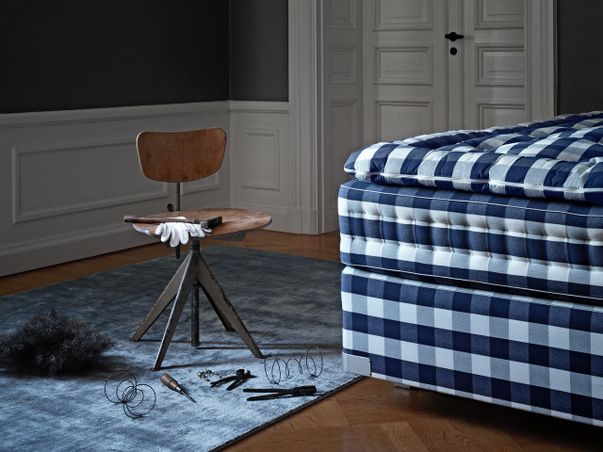 HASTENS RIVE GAUCHE - 
