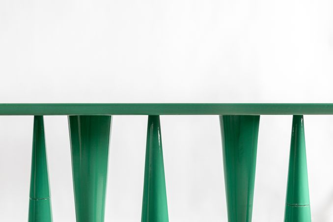 MOURE STUDIO - La table Silvia