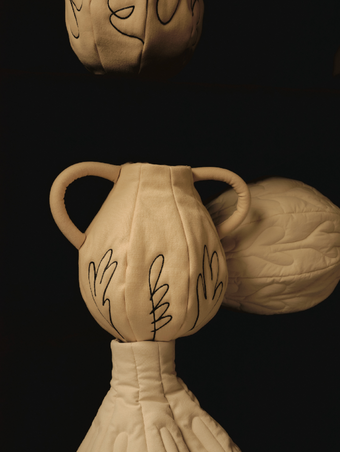 JIA LING LEE CHEZ JUNOT FINE PROPERTIES - Soft Vase