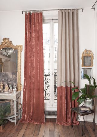 EN FIL D'INDIENNE - Fortuna curtain and duo curtain in silk velvet and linen
