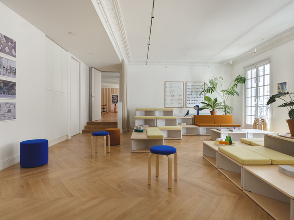 VITRA - 