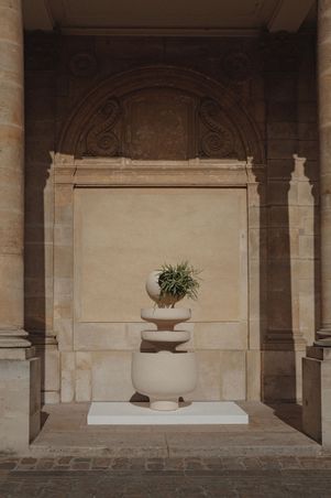 JOHANNA DE CLISSON  SCULPTURE/PAYSAGE - Totem SP/07