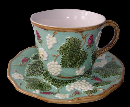 https://mom.maison-objet.com/fr/produit/8136/tasse-a-dejeuner-turquoise-collection-georges-sand-a-nohant