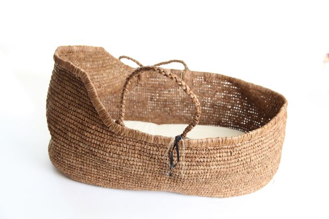 https://mom.maison-objet.com/en/product/30587/moses-basket-rafia-baby