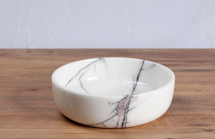 https://mom.maison-objet.com/en/product/122095/lilac-newyork-marble-bowl