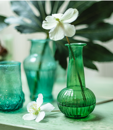 https://mom.maison-objet.com/en/product/55599/recycled-glass-vase-green