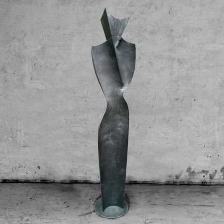 https://mom.maison-objet.com/en/product/4166/folded-body-sculptures