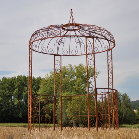 https://mom.maison-objet.com/fr/produit/40892/gazebo-chambord-dia-2m-rusty