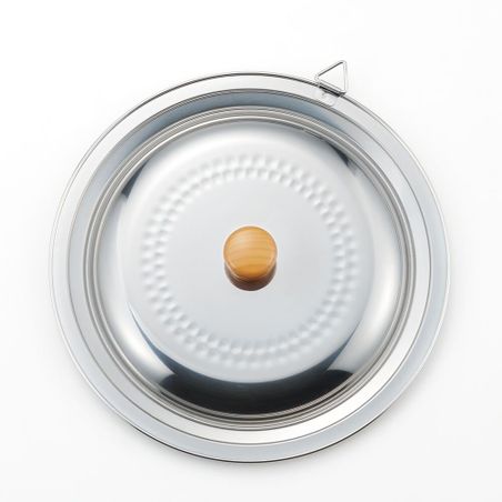 https://mom.maison-objet.com/en/product/1281894/lid-for-22-24-cm-stainless-steel-pots-yukihira-yoshikawa-collection