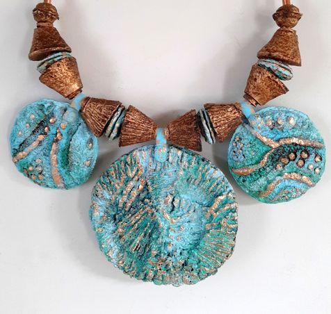 https://mom.maison-objet.com/en/product/1392984/lagoon-necklace