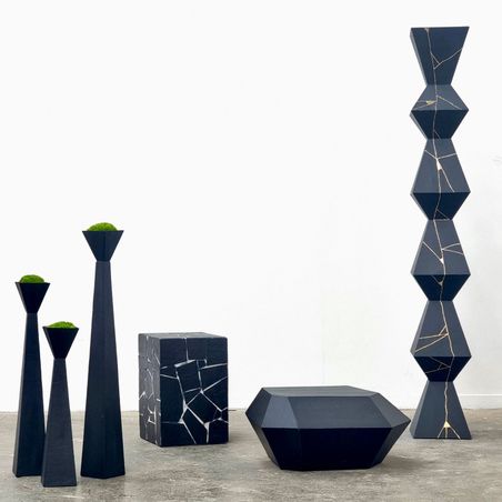 https://mom.maison-objet.com/en/product/125111/natural-slate-totem-sculpture-180-25-25-cm-gold-decor-kintsu