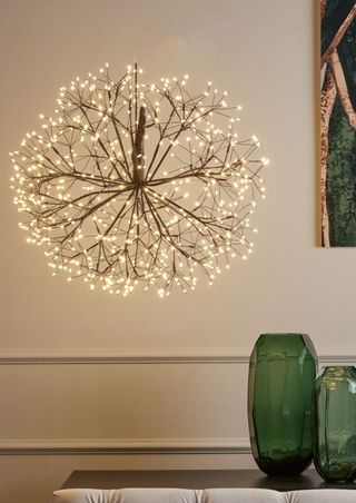 https://mom.maison-objet.com/en/product/1396048/led-ball-black-2050-lights-70cm-outdoor
