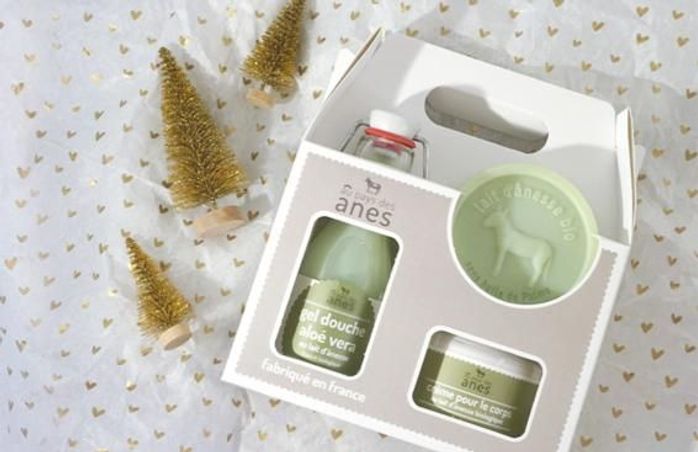 https://mom.maison-objet.com/fr/produit/1422626/coffret-decouverte-au-lait-d-anesse