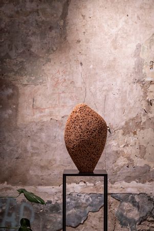 https://mom.maison-objet.com/en/product/74287/vaso-formigueiro