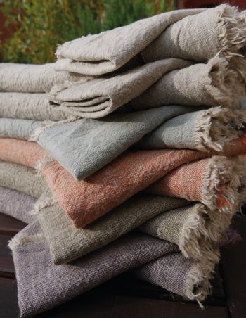 https://mom.maison-objet.com/fr/produit/1456518/nappes-et-serviettes-tipi-et-canyon