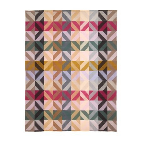 https://mom.maison-objet.com/en/product/1332594/blanket-orlando