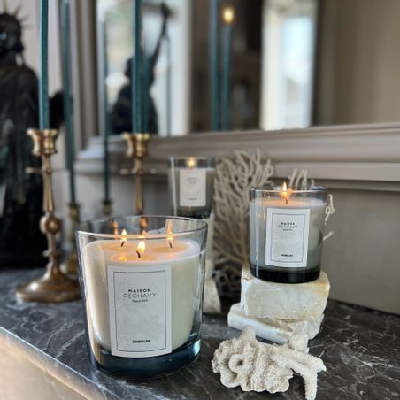 https://mom.maison-objet.com/en/product/109796/lausa-scented-candle