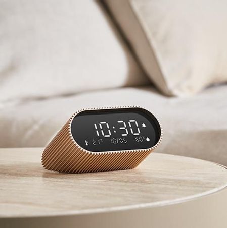 https://mom.maison-objet.com/en/product/28646/ray-clock