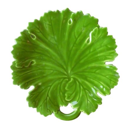 https://mom.maison-objet.com/fr/produit/1498202/assiettes-feuille-de-vigne