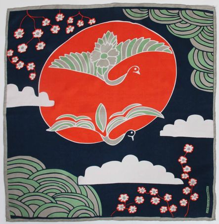 https://mom.maison-objet.com/fr/produit/1434886/foulards-en-soie-les-minis-les-belles-vagabondes