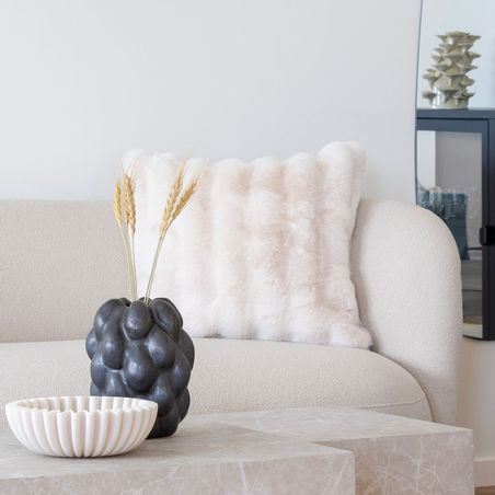 https://mom.maison-objet.com/en/product/1531770/pillow-galena
