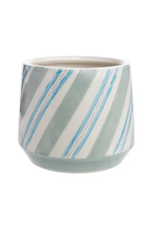 https://mom.maison-objet.com/en/product/93650/flowerpot-aquarell
