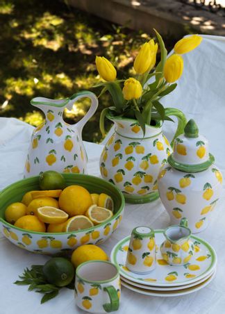 https://mom.maison-objet.com/en/product/131317/ss-24-lemon-collection-dinner-dessert-set