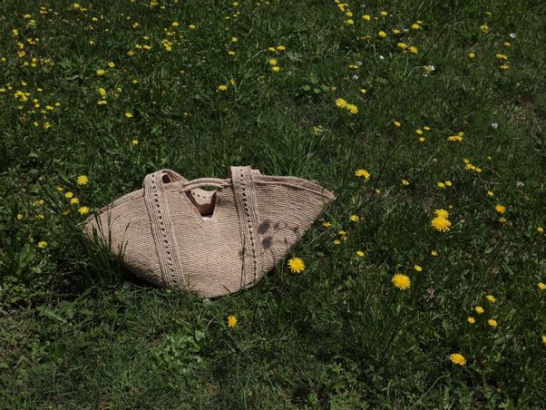 https://mom.maison-objet.com/fr/produit/1529530/sac-raphia-sole