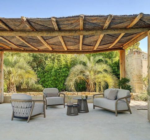 https://mom.maison-objet.com/en/product/5910/chester-club-chair