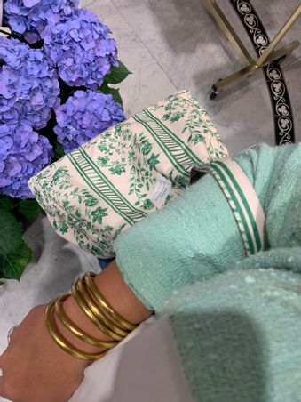 https://mom.maison-objet.com/en/product/1551534/country-house-tote-bag