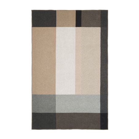 https://mom.maison-objet.com/en/product/1563158/blanket-montreal