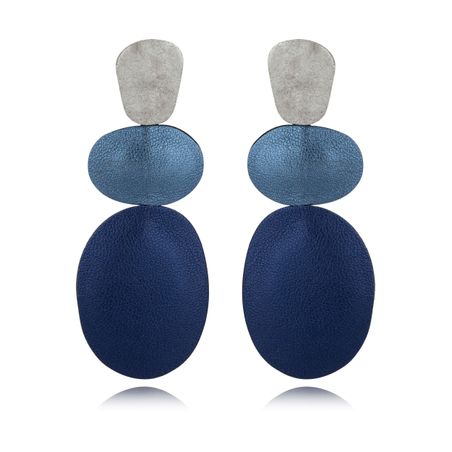 https://mom.maison-objet.com/fr/produit/1566592/pebble-forms-une-etude-sur-l-equilibre