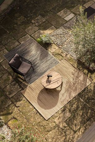 https://mom.maison-objet.com/fr/produit/1583980/tapis-outdoor-magda