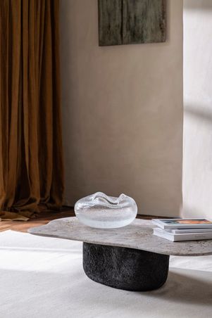 https://mom.maison-objet.com/en/product/1514882/vase-ocean