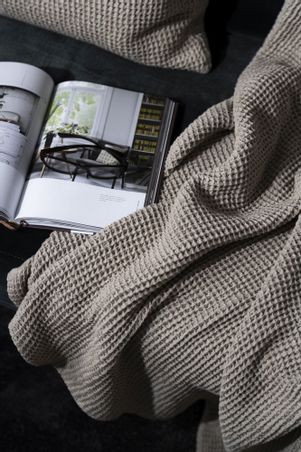 https://mom.maison-objet.com/en/product/26353/home-decor