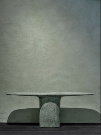 https://mom.maison-objet.com/fr/produit/1606210/anvil-console