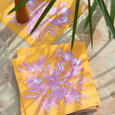 https://mom.maison-objet.com/fr/produit/1611490/fruits-exotiques-jaune