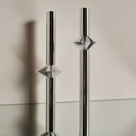 https://mom.maison-objet.com/fr/produit/1615206/annette-silver-candlesticks