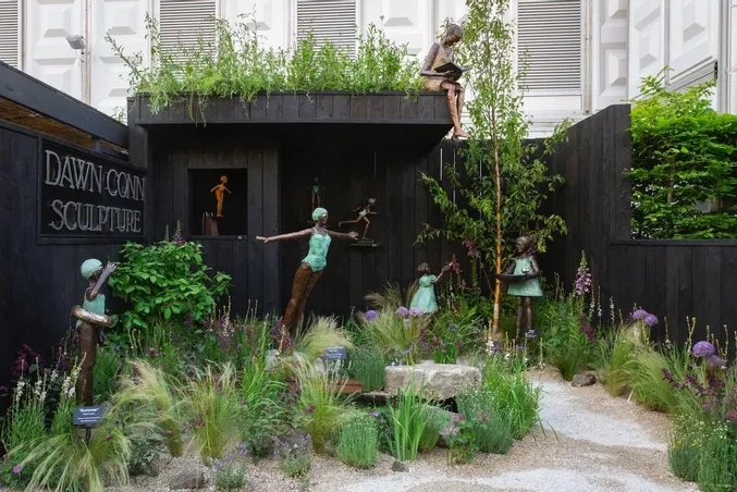 https://mom.maison-objet.com/en/product/1656962/garden-sculpture
