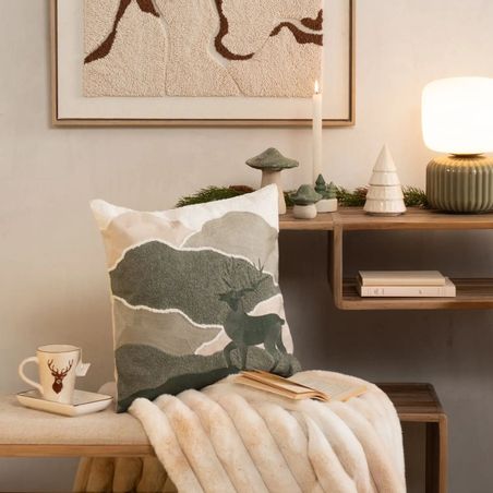 https://mom.maison-objet.com/en/product/1662786/amadeus
