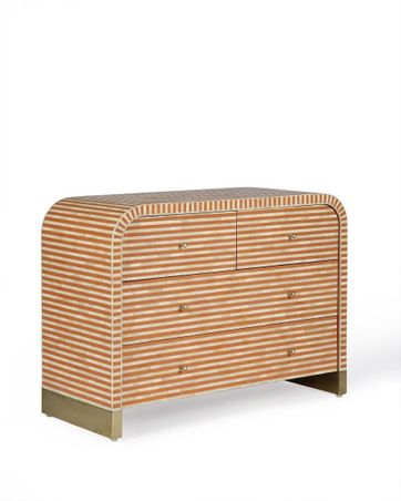 https://mom.maison-objet.com/fr/produit/1670110/commode-4-tiroirs-arrondi-bone-terracotta-blanc