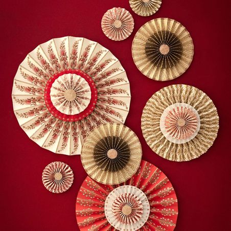 https://mom.maison-objet.com/en/product/1707/christmas-decorations